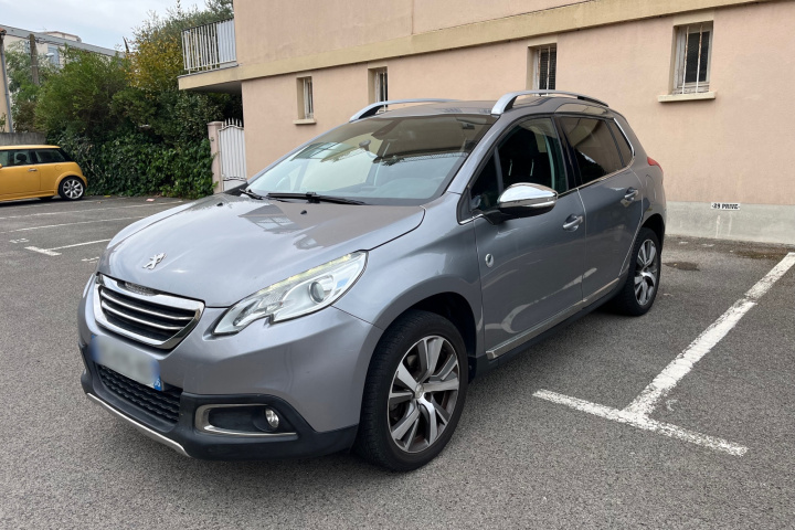 PEUGEOT 2008