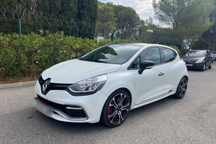 RENAULT Clio Iv