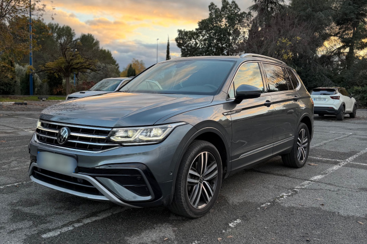 VOLKSWAGEN Tiguan Allspace