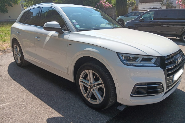 AUDI Q5