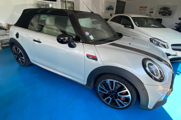 MINI Cabriolet F57 Lci II